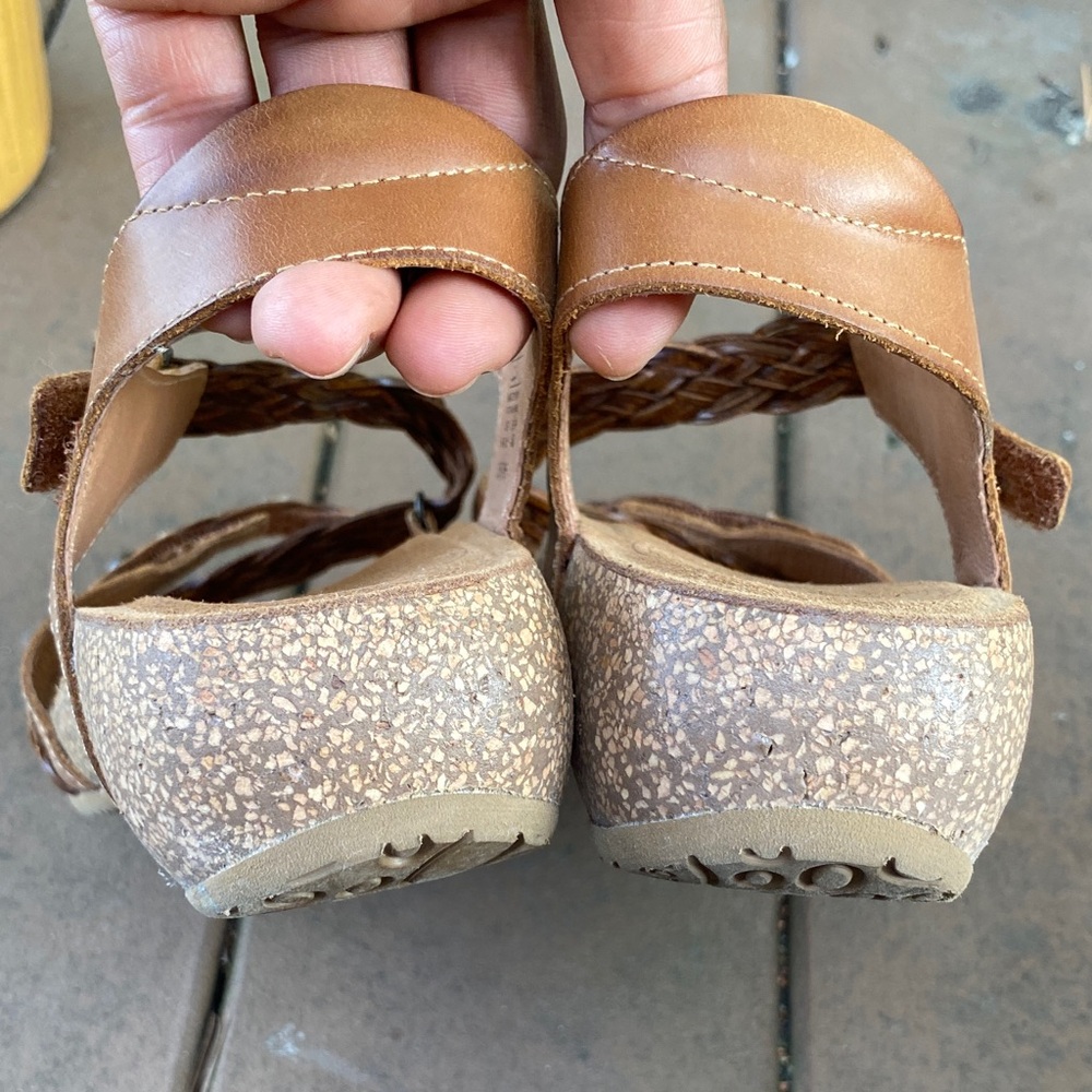 TAOS TRULIE Tan Braided Leather Sandal - Picture 10 of 10